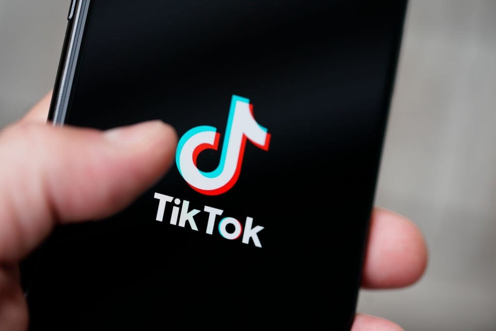 How To Make Clips Longer on TikTok