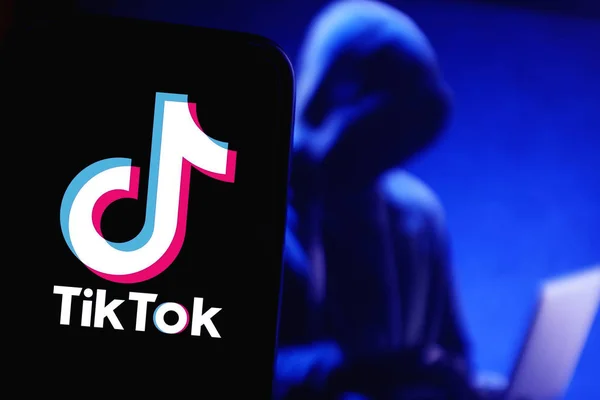 How to Dox Someone on TikTok (With Pictures)